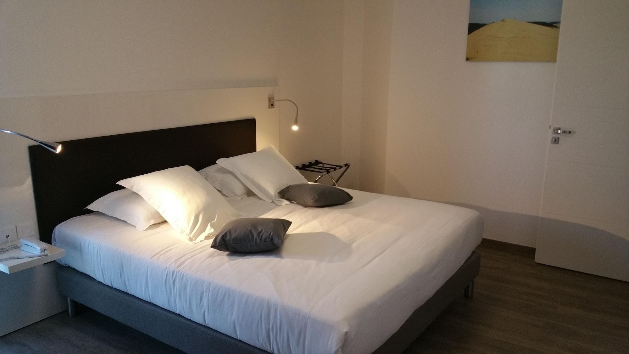 All Suites Appart Hotel Bordeaux Pessac Kültér fotó